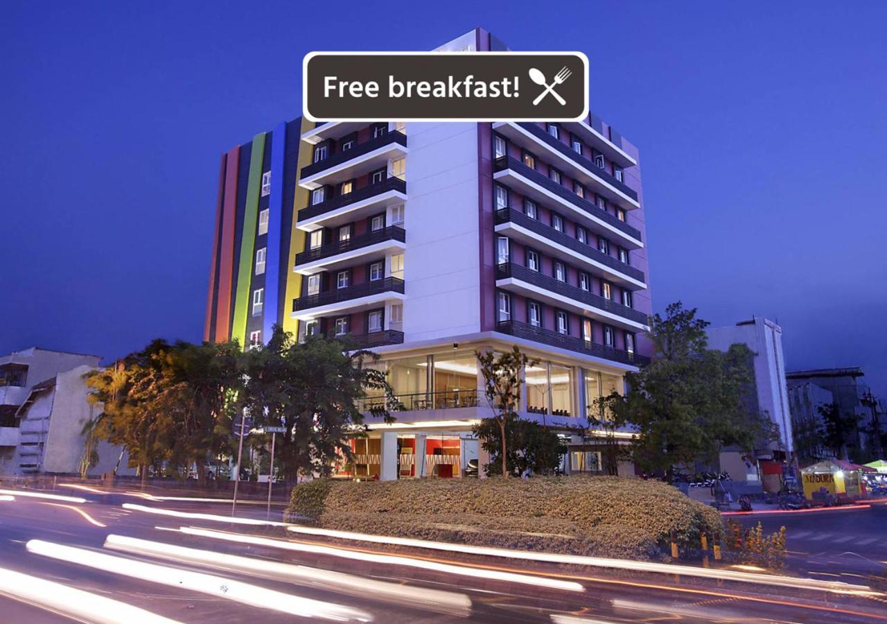 Amaris Hotel Embong Malang - Сурабая Экстерьер фото